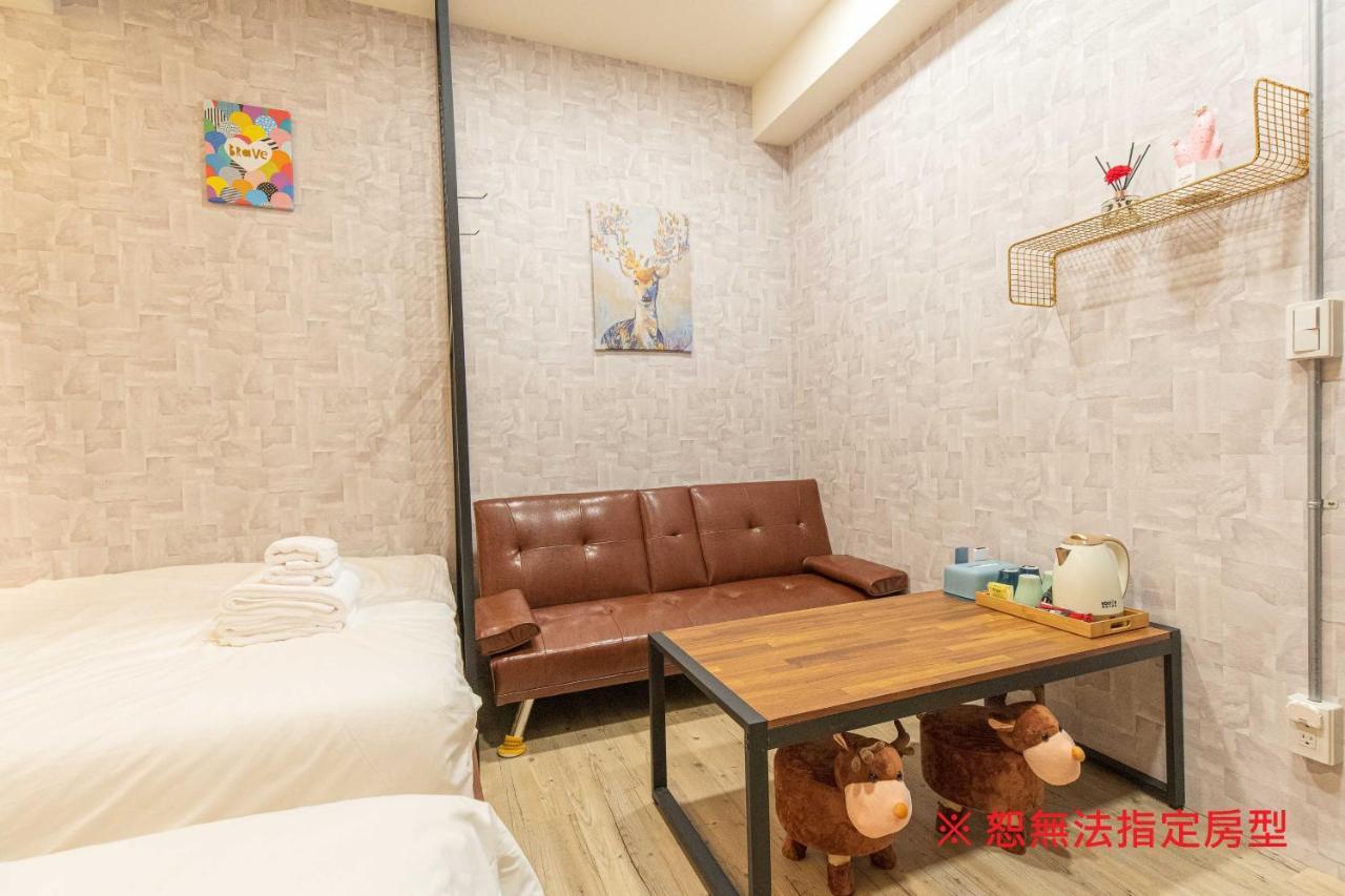 Chief Homestay Tainan Luaran gambar